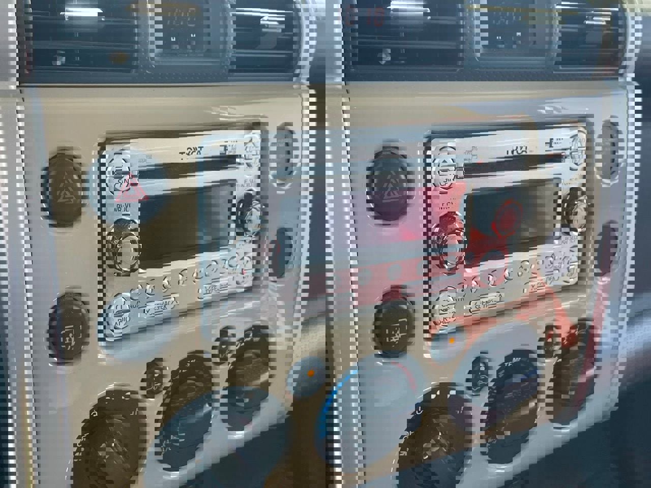 Used 2014 Toyota FJ Cruiser 4WD w/ Upgrade Package image 7