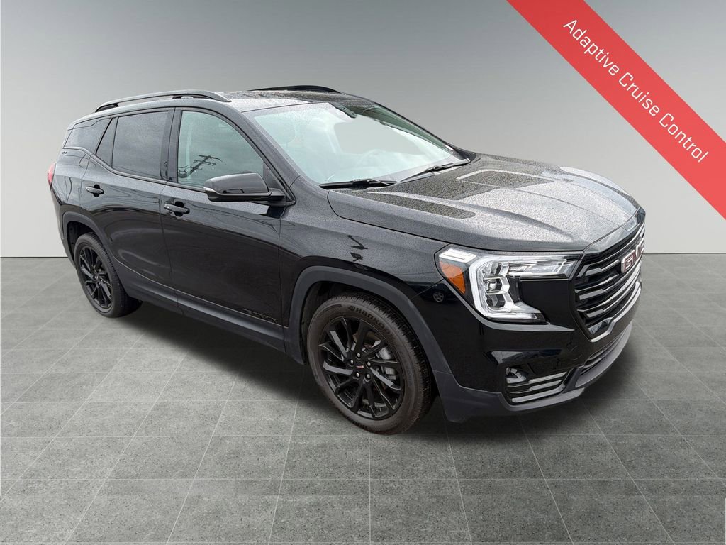 Used 2023 GMC Terrain SLT w/ Elevation Edition image 9