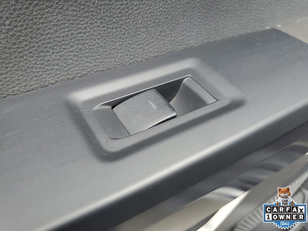 Used 2025 Toyota Tundra SR5 AWD/4WD image 16