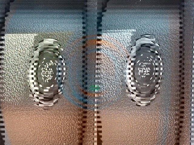 New 2025 GMC Acadia Elevation w/ Elevation Premium Package image 17