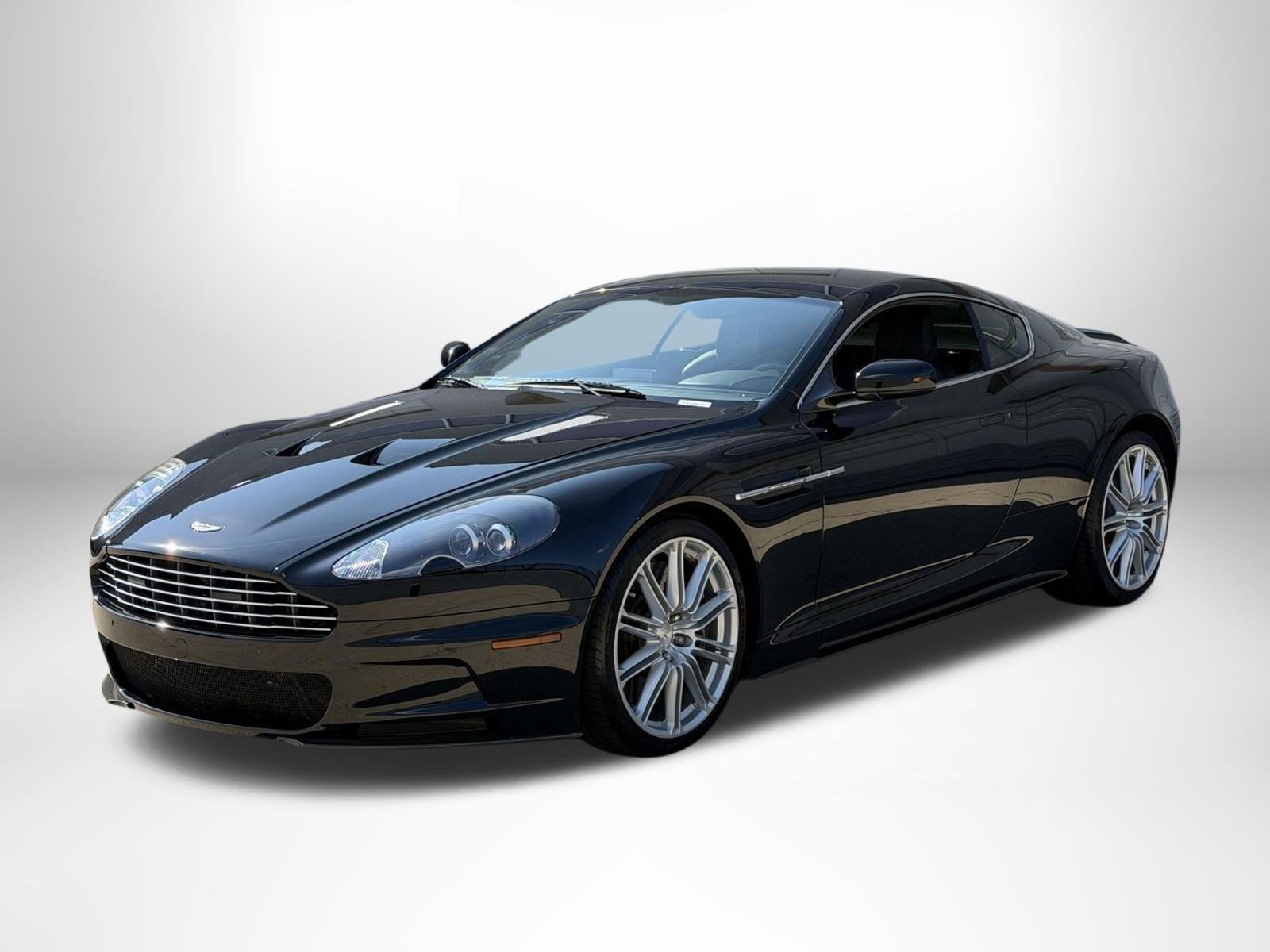 Used 2009 Aston Martin DBS Coupe RWD image 17