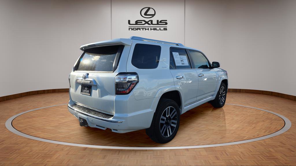 Used 2022 Toyota 4Runner Limited image 5