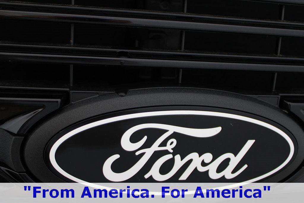 Used 2025 Ford F150 Platinum w/ Equipment Group 702A High AWD/4WD image 39