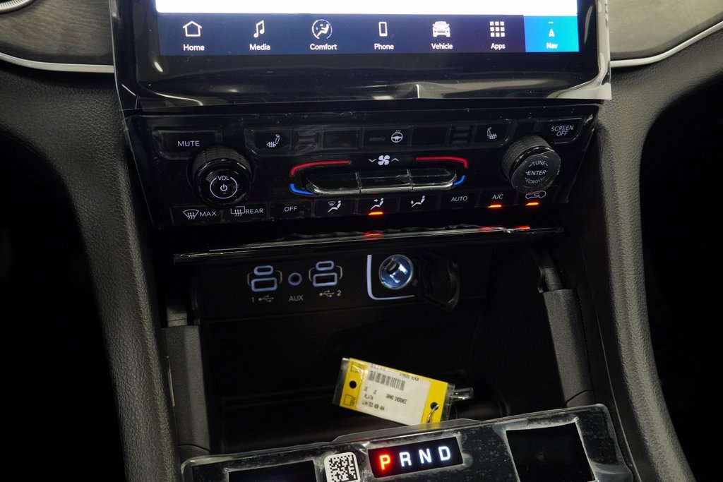 New 2025 Jeep Grand Cherokee Limited w/ Trailer Tow Package image 24