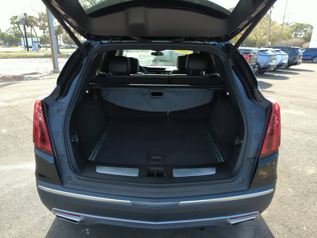 Used 2025 Cadillac XT5 Premium Luxury FWD image 29