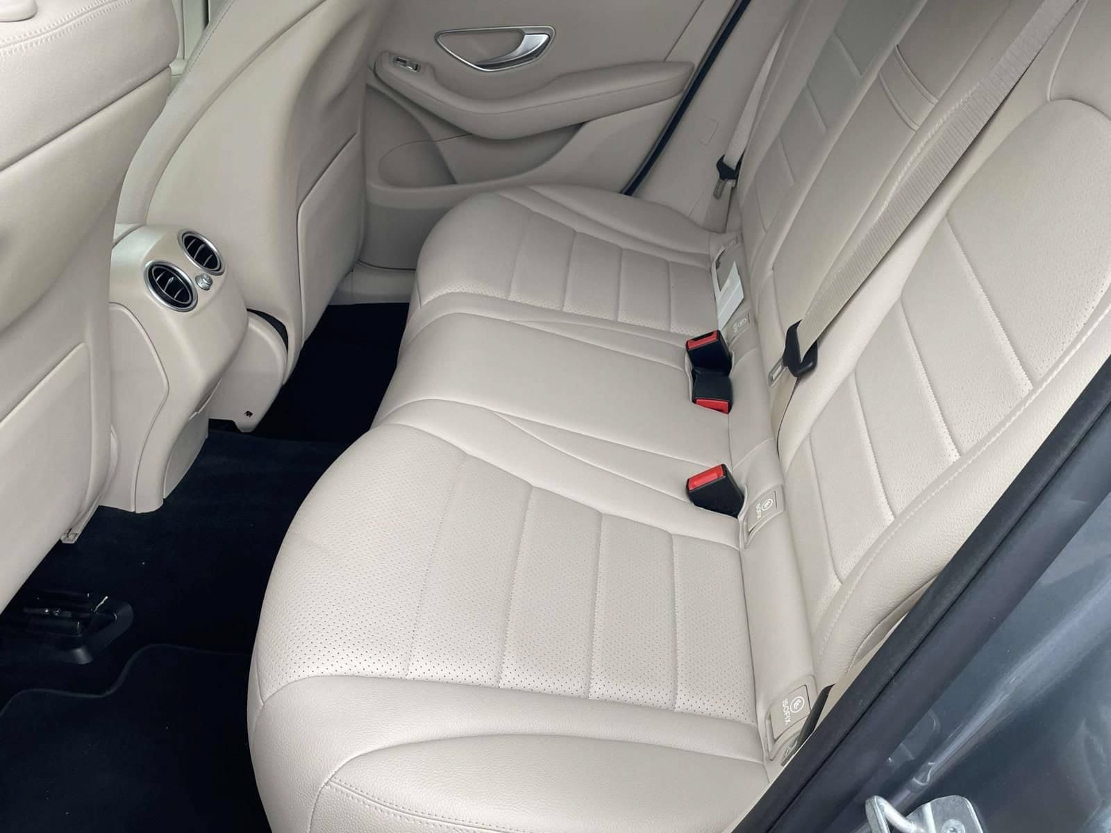 Used 2021 Mercedes-Benz GLC 300 image 12