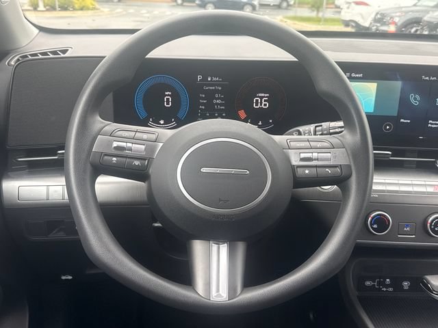 Used 2026 Hyundai Kona SE FWD image 14
