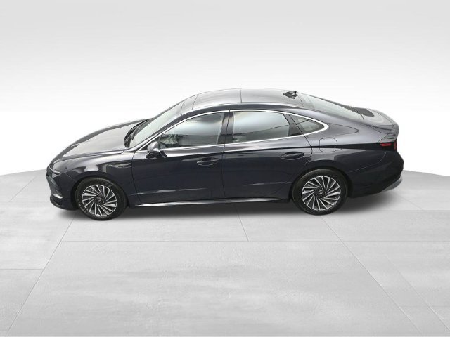 New 2026 Hyundai Sonata Limited FWD image 32