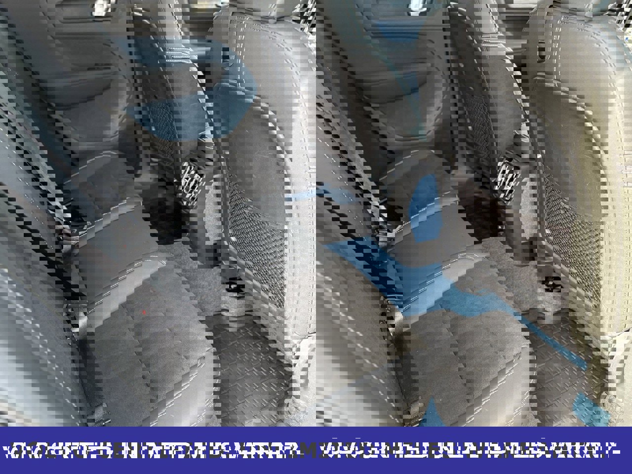 Certified 2023 Volvo C40 P8 Recharge Plus w/ Protection Package Premier image 29