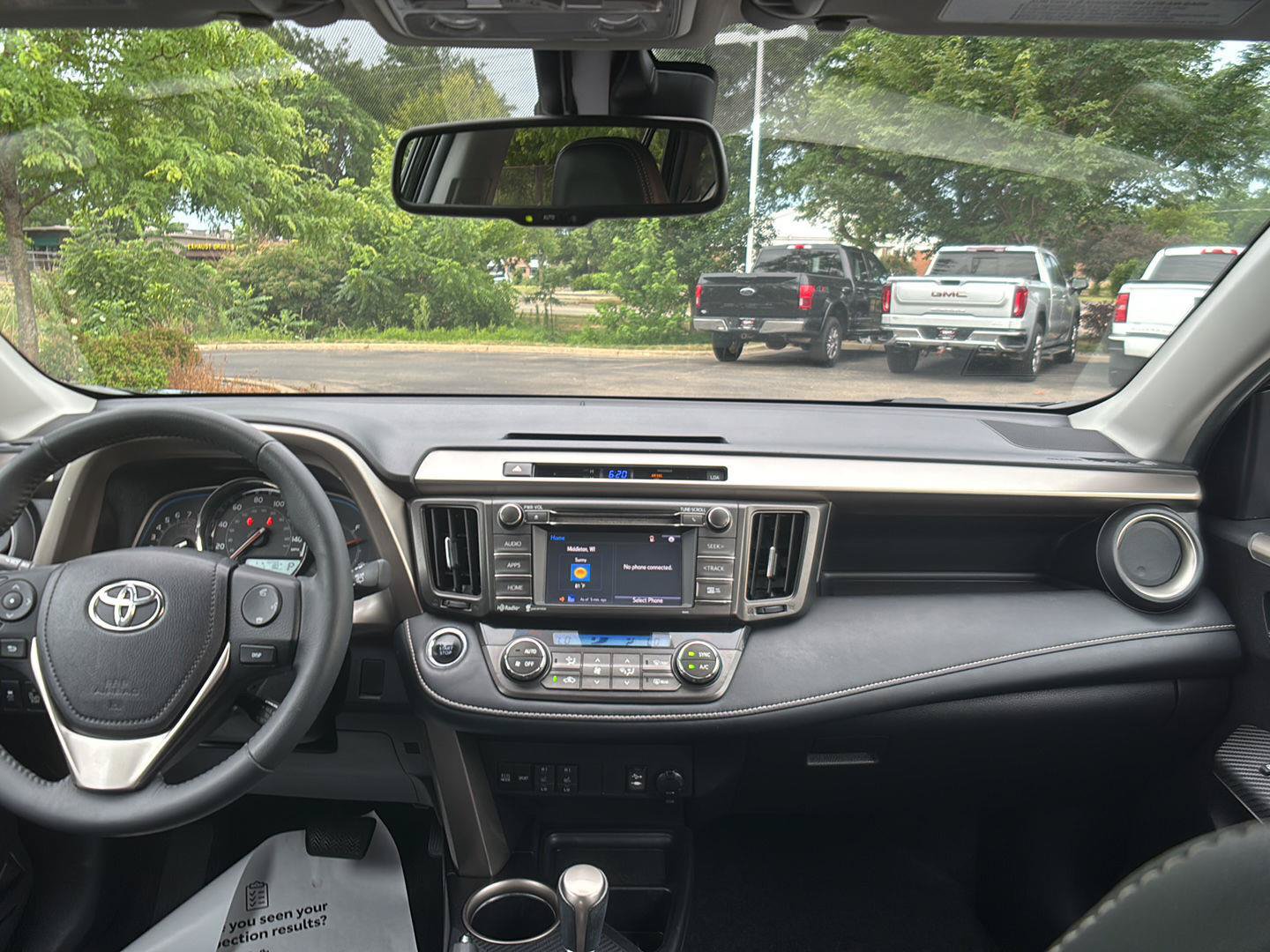 Used 2015 Toyota RAV4 Limited w/ Technology Package AWD/4WD image 20