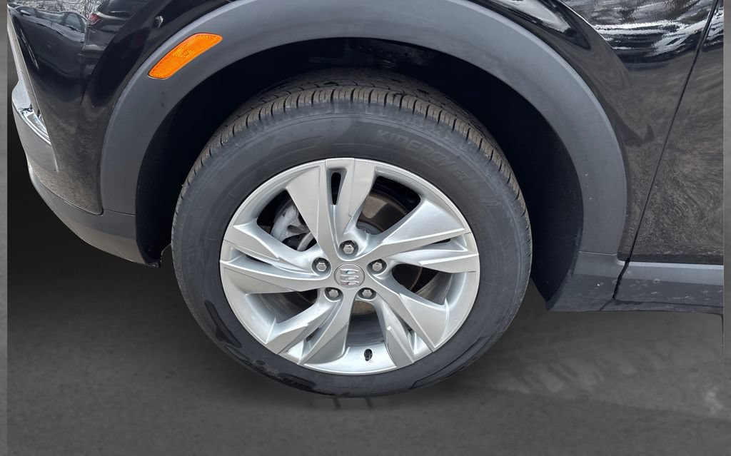 Used 2024 Buick Encore GX Preferred AWD/4WD image 12