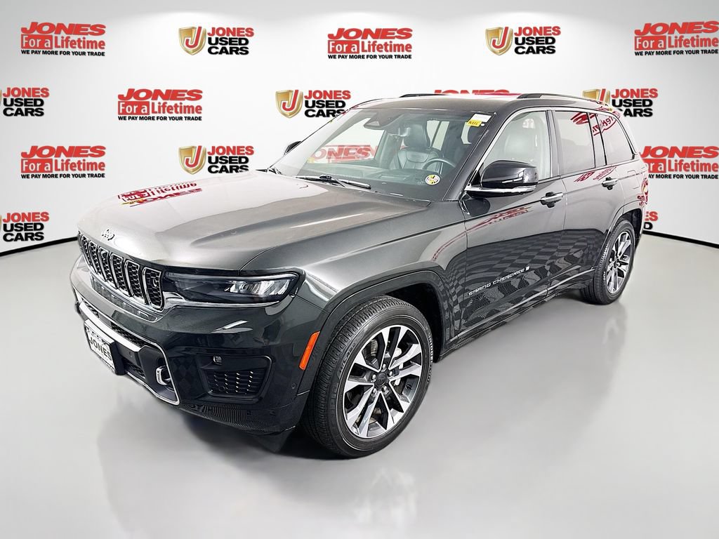 Used 2023 Jeep Grand Cherokee Overland w/ Adv Protech Group III AWD/4WD image 16