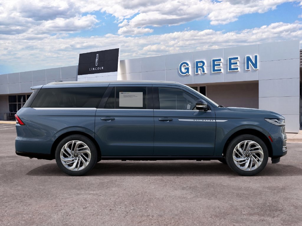 New 2027 Lincoln Navigator L Reserve AWD/4WD image 6