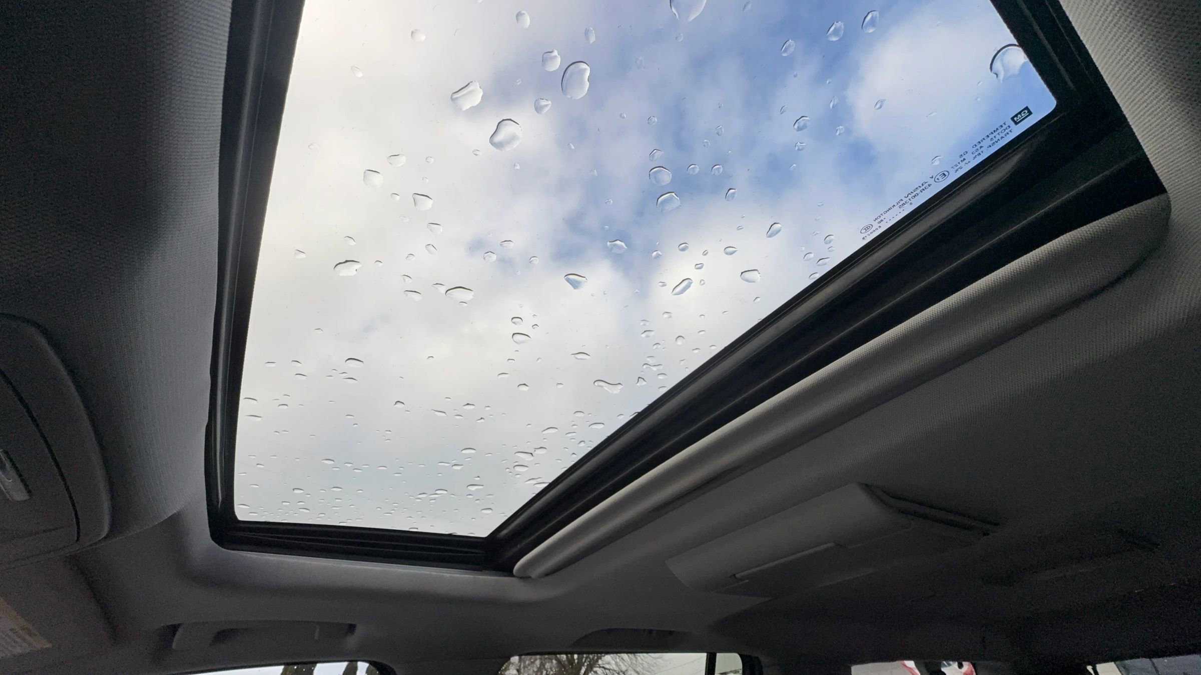 Used 2016 Chevrolet Suburban LT image 19