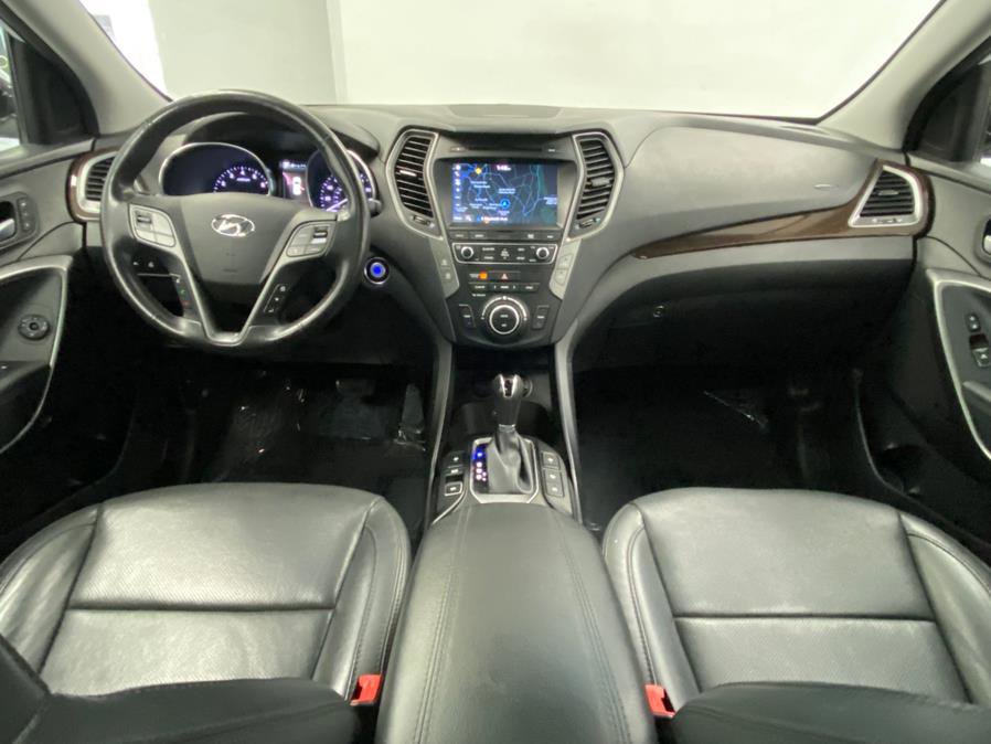 Used 2017 Hyundai Santa Fe Sport w/ 2.0T Ultimate Tech Package 05 AWD/4WD image 27