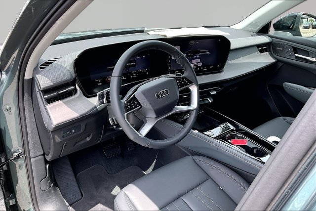 New 2026 Audi Q3 quattro 2.0T AWD/4WD image 13