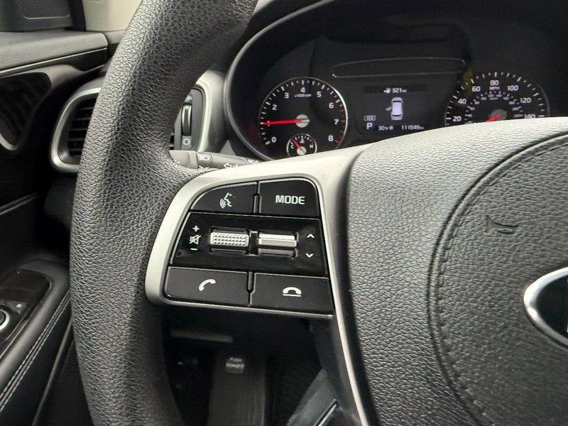 Used 2019 Kia Sorento L image 12