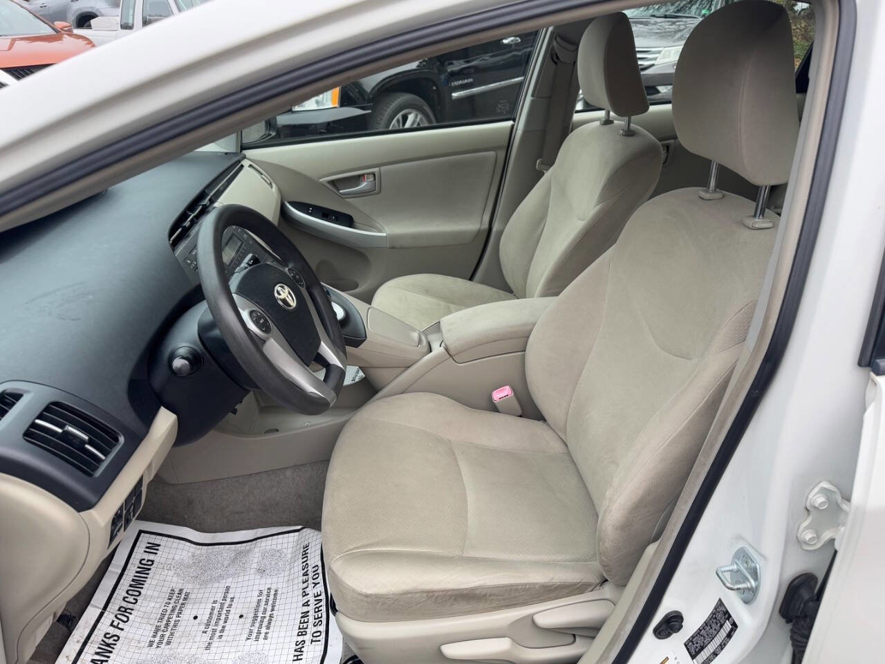 Used 2010 Toyota Prius Two image 11