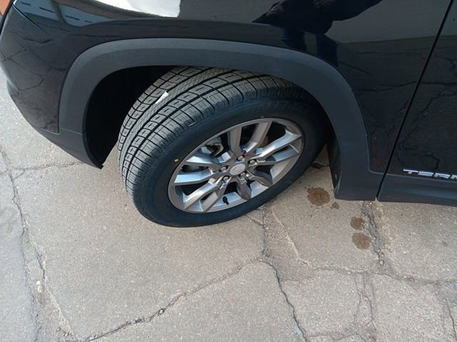 Used 2023 GMC Terrain SLT image 37