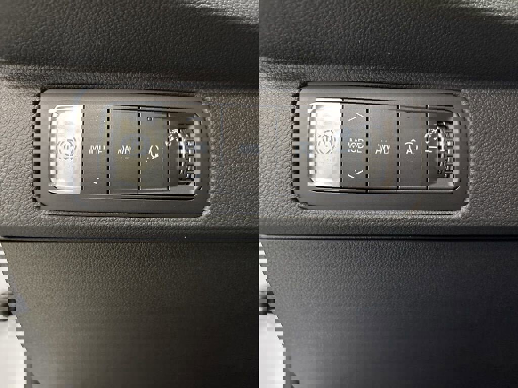 New 2026 Chevrolet Traverse RS AWD/4WD image 24