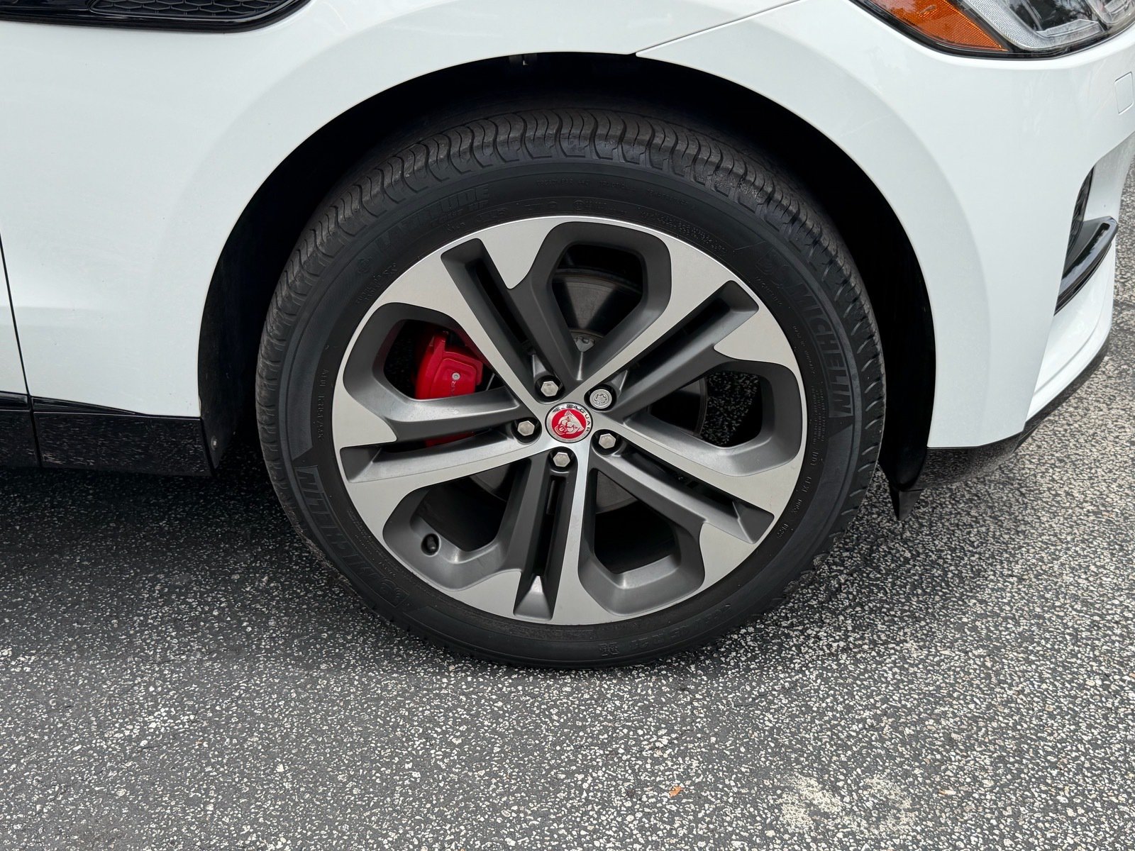 Used 2022 Jaguar F-PACE S AWD/4WD image 9