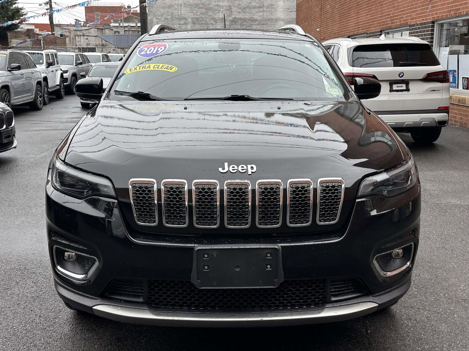 Used 2020 Jeep Cherokee Limited image 9