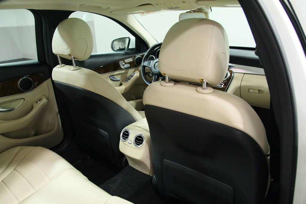Certified 2016 Mercedes-Benz C 300 4MATIC Sedan image 23