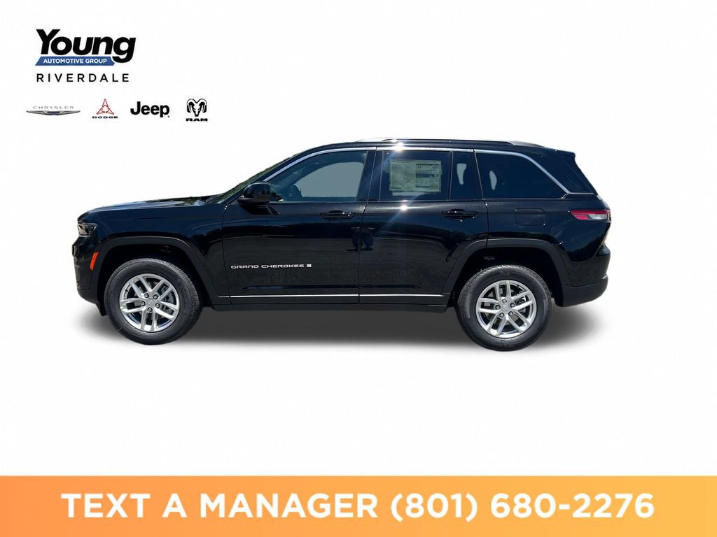 New 2026 Jeep Grand Cherokee Laredo AWD/4WD image 2