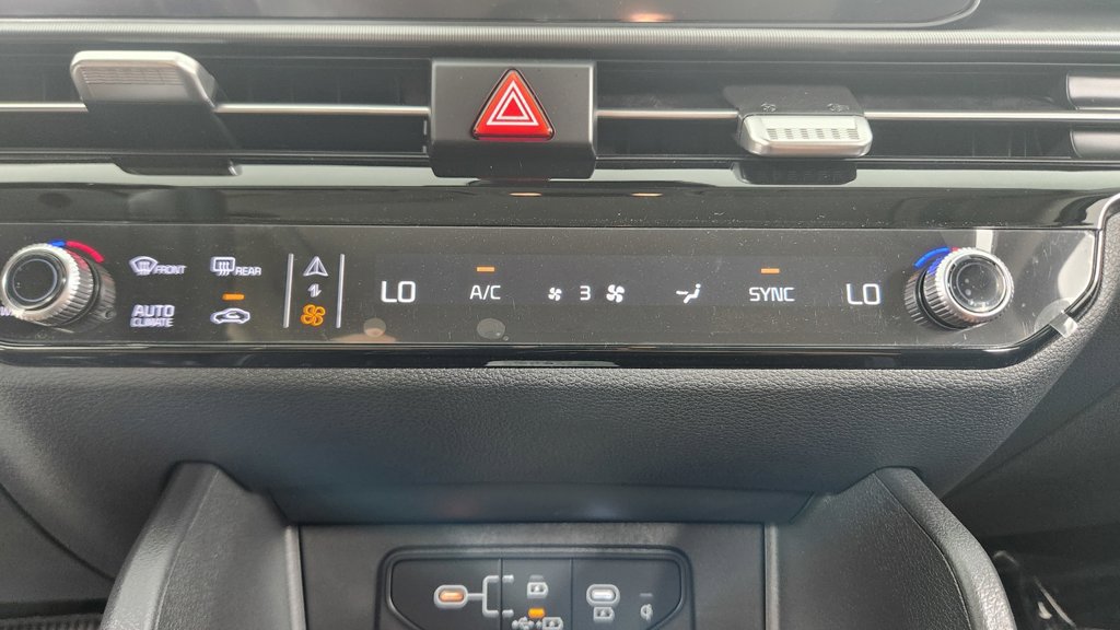 New 2026 Kia Sportage EX AWD/4WD image 28