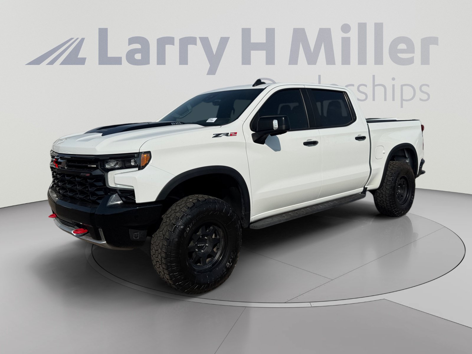Used 2022 Chevrolet Silverado 1500 ZR2 w/ Technology Package AWD/4WD image 1