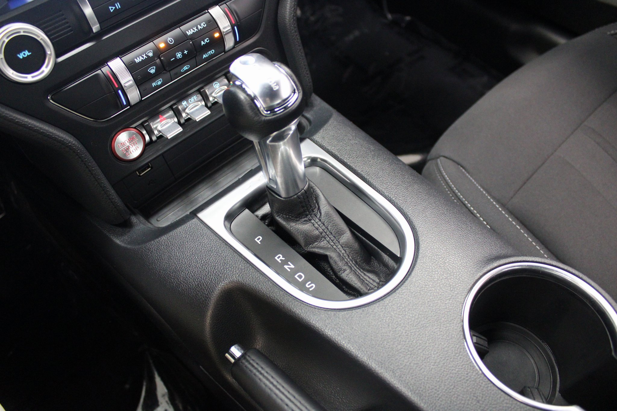 Used 2021 Ford Mustang Coupe w/ Equipment Group 101A image 32