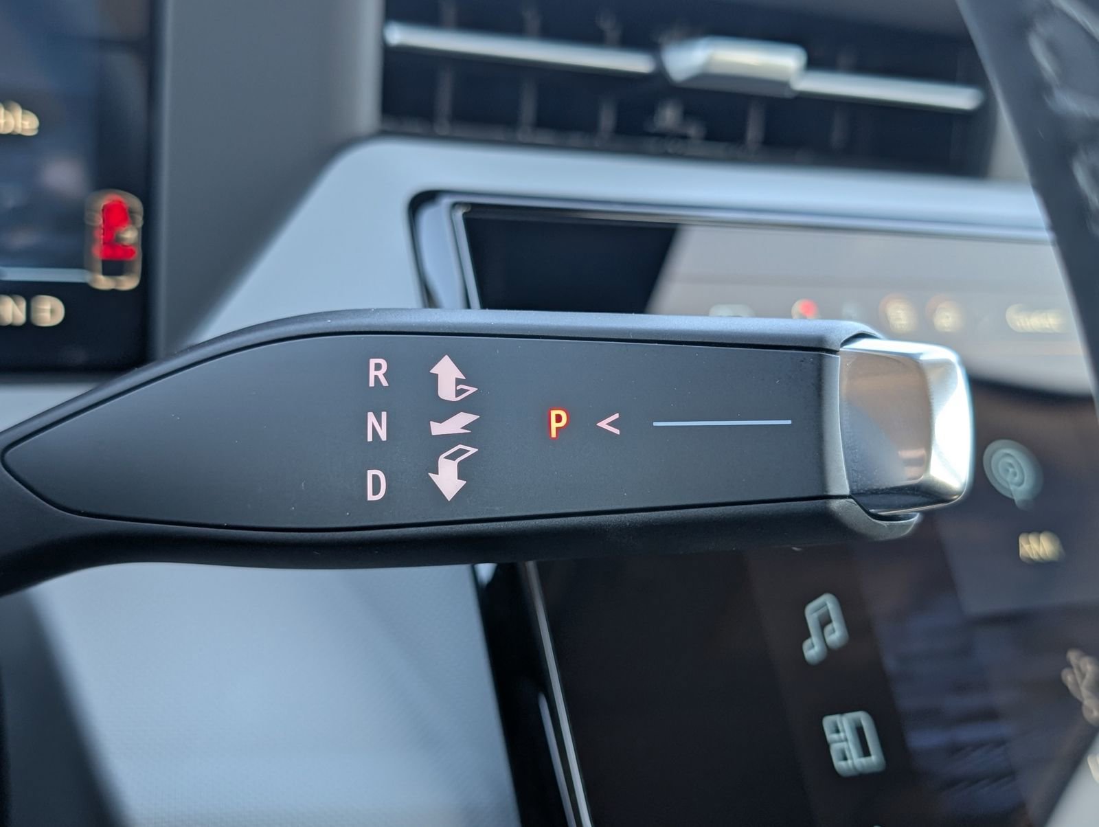 New 2027 Chevrolet Bolt LT w/ Comfort Package image 19