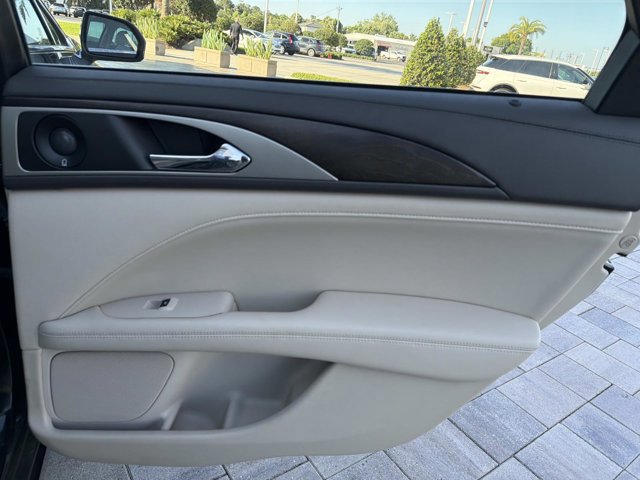 Used 2019 Lincoln MKZ Reserve AWD/4WD image 21