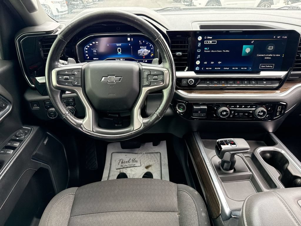 Used 2022 Chevrolet Silverado 1500 RST AWD/4WD image 14