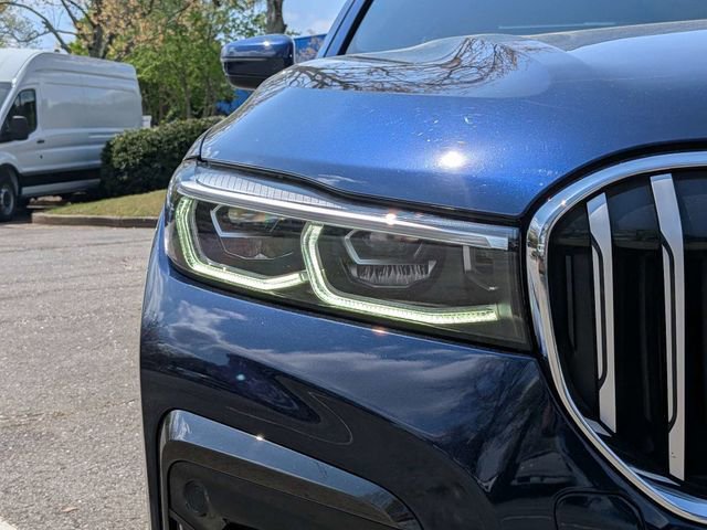Used 2022 BMW 750i xDrive AWD/4WD image 11