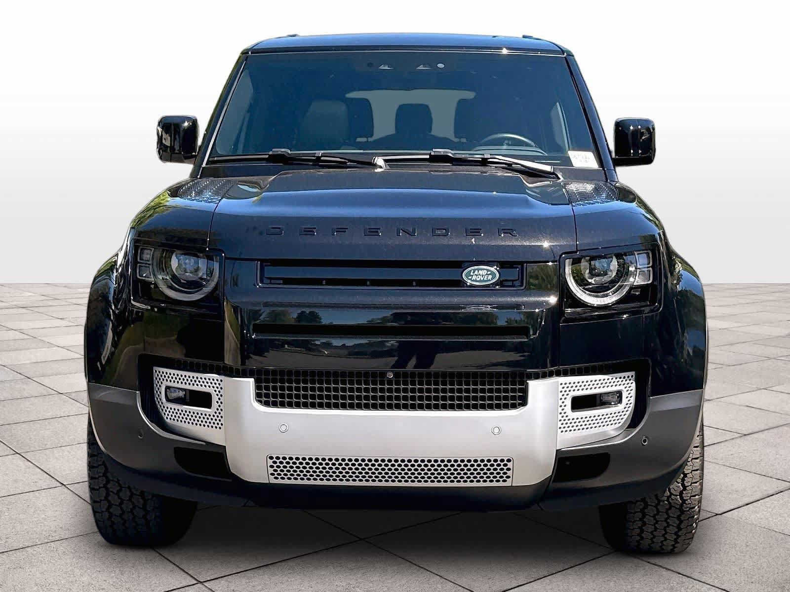 Used 2025 Land Rover Defender 130 S AWD/4WD image 3
