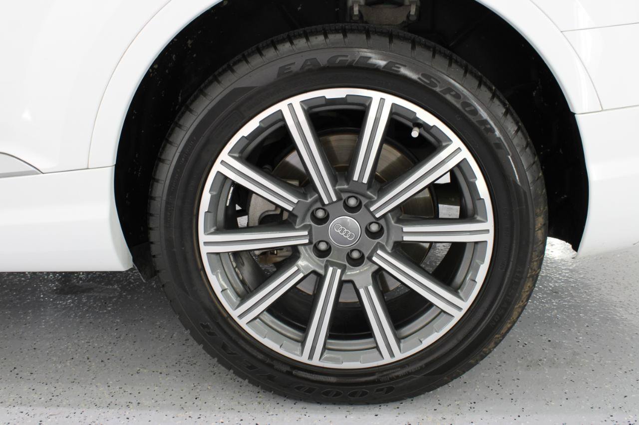 Used 2017 Audi Q7 3.0T Prestige w/ Prestige Package AWD/4WD image 82