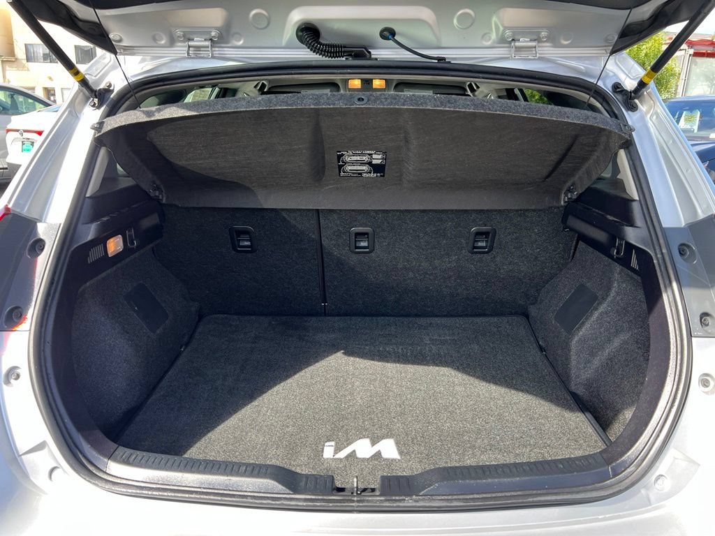 Certified 2018 Toyota Corolla iM w/ Carpet Mat Package (TMS) FWD image 36