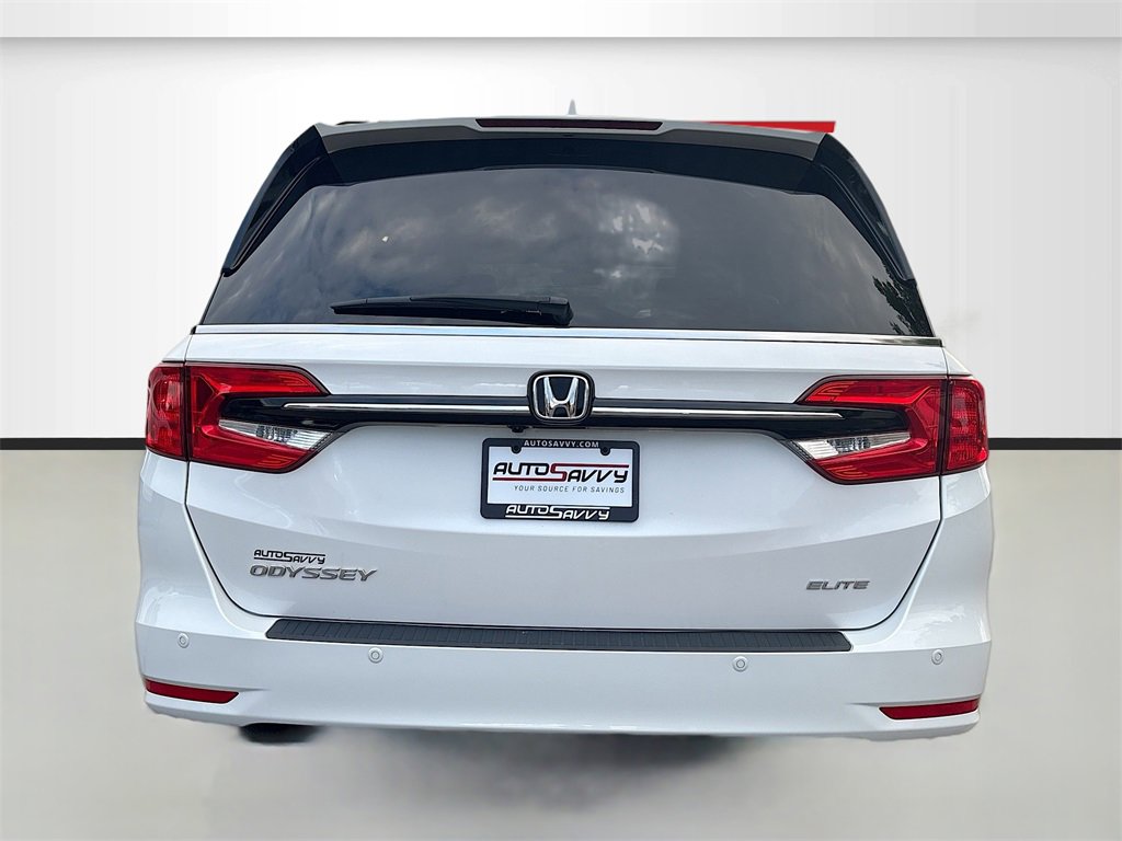 Used 2024 Honda Odyssey Elite image 6