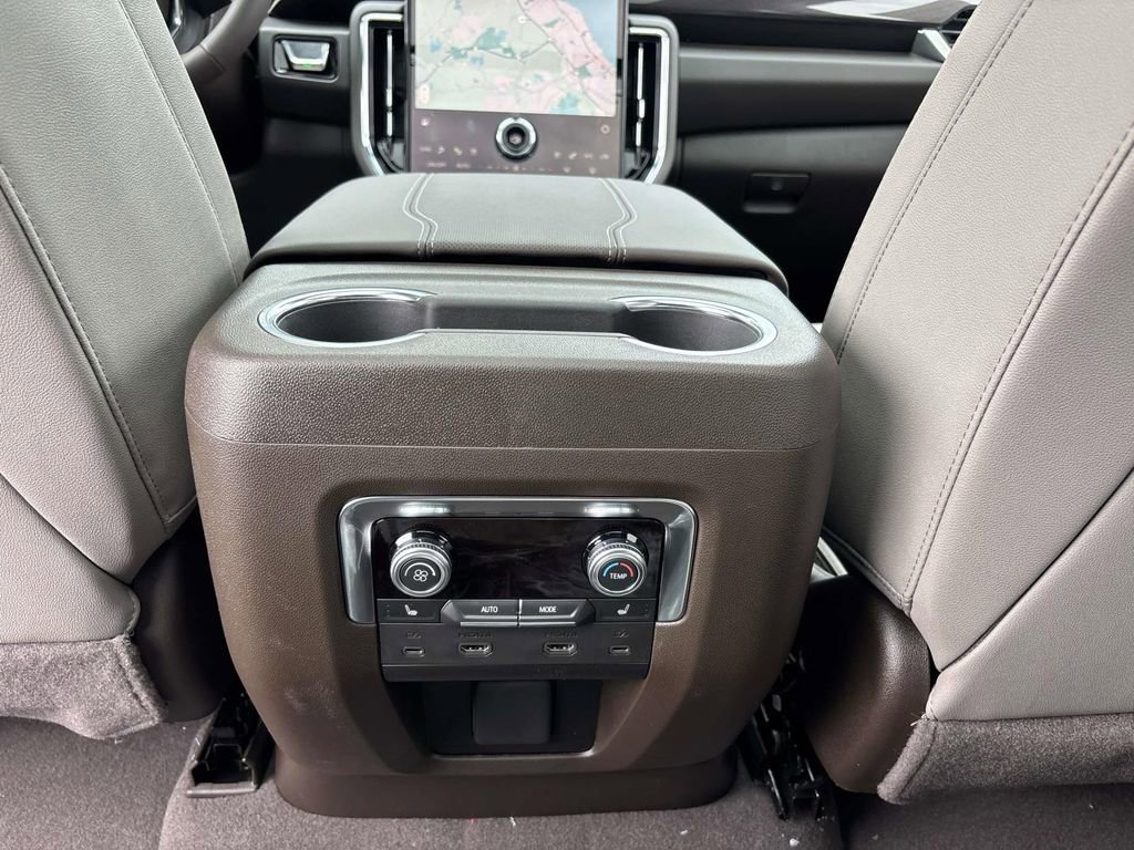 New 2026 GMC Yukon XL Elevation w/ Elevation Premium Package image 10