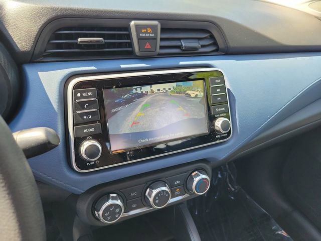 Used 2025 Nissan Versa SV image 17