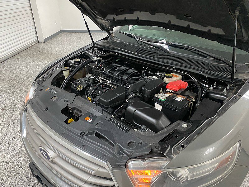 Used 2014 Ford Taurus SEL w/ Equipment Group 201A image 17