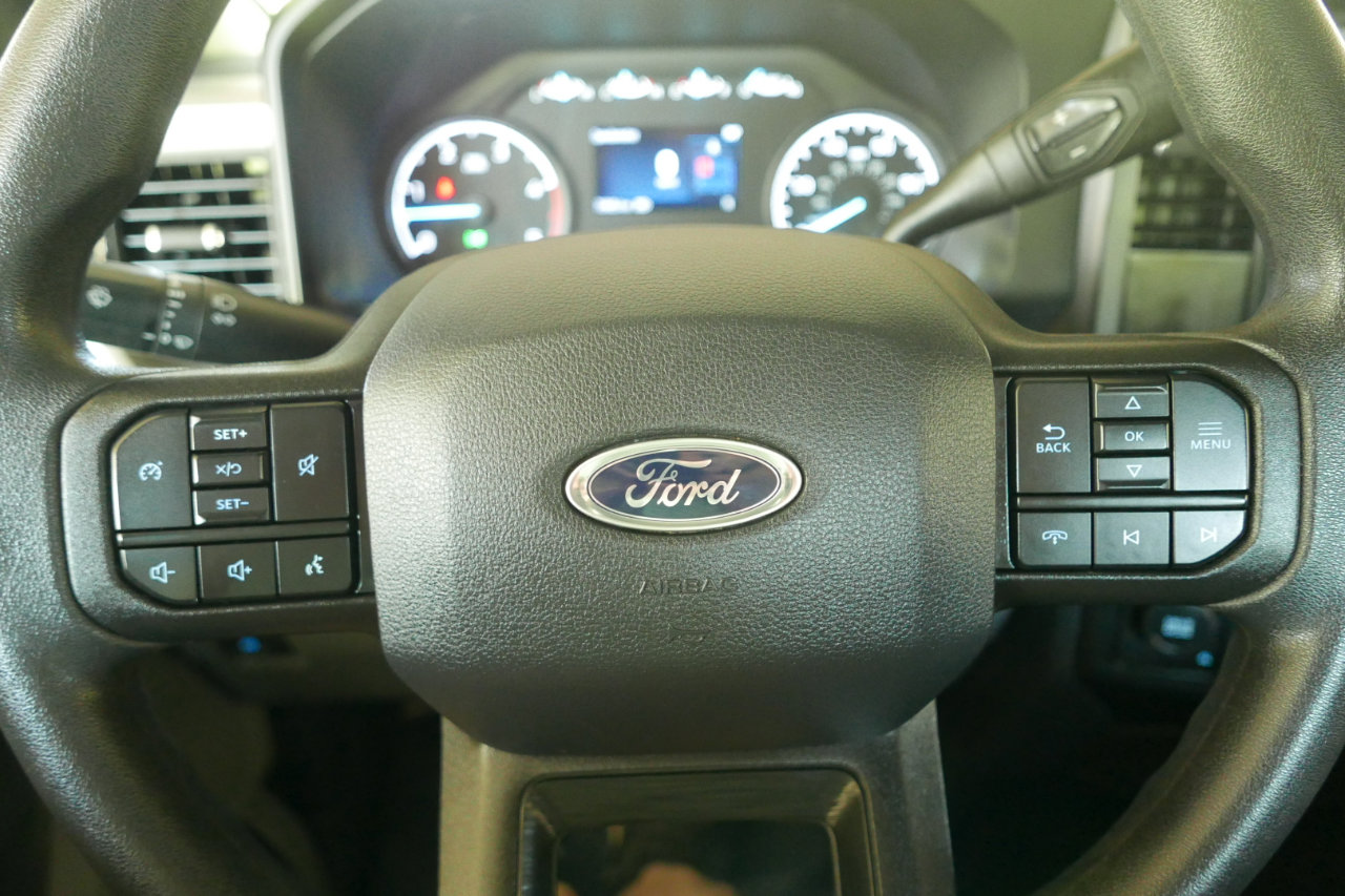 Used 2024 Ford F350 XLT image 14
