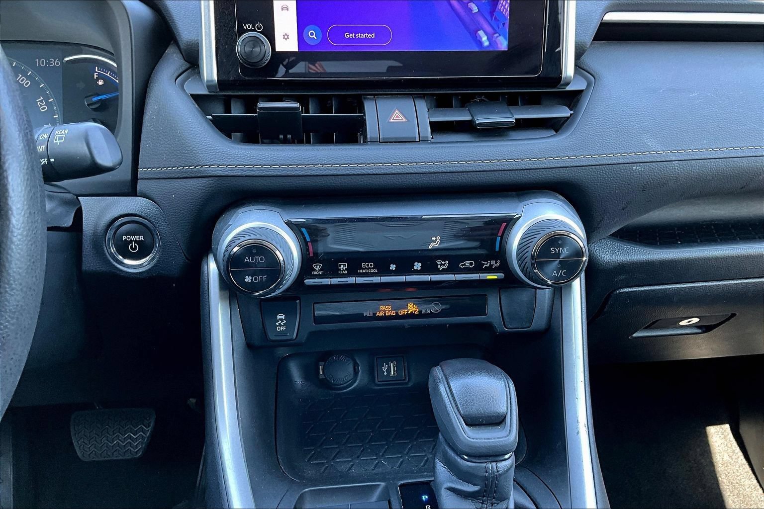 Used 2023 Toyota RAV4 XLE AWD/4WD image 18
