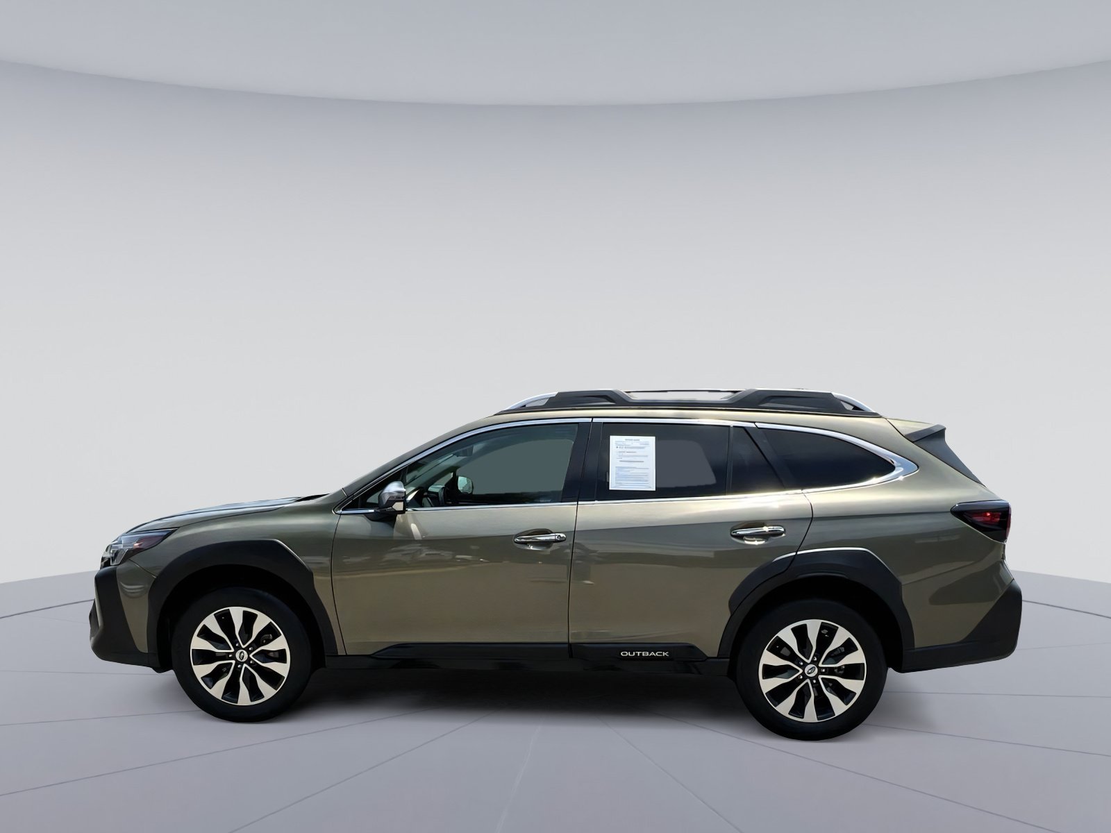 Used 2024 Subaru Outback Touring XT AWD/4WD image 6