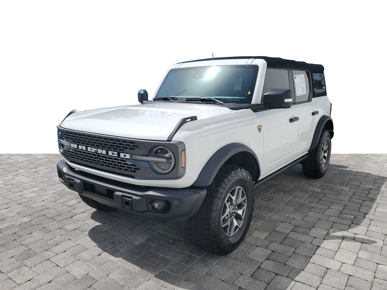 Used 2023 Ford Bronco Badlands AWD/4WD image 3