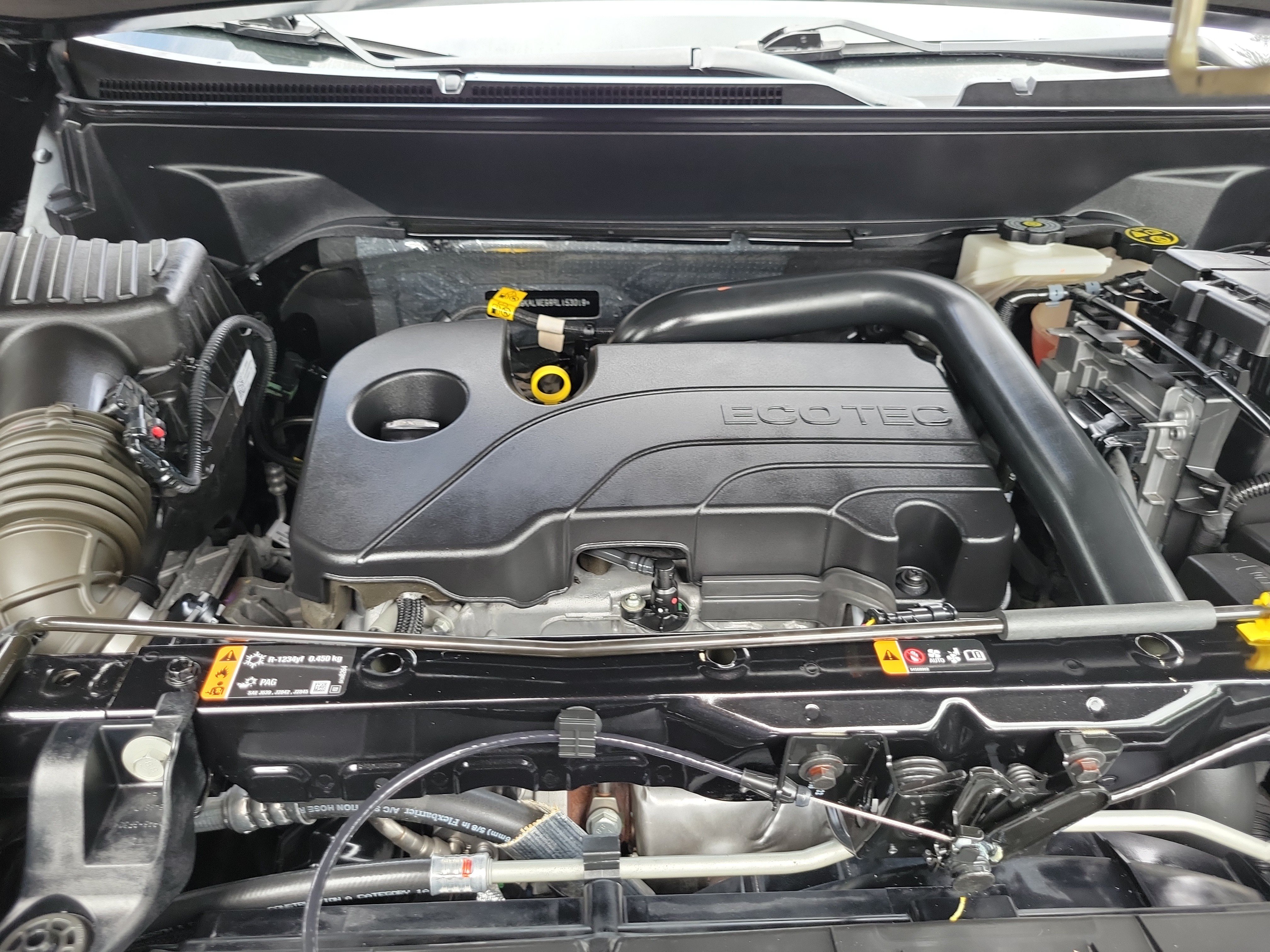 Used 2024 GMC Terrain SLE FWD image 26