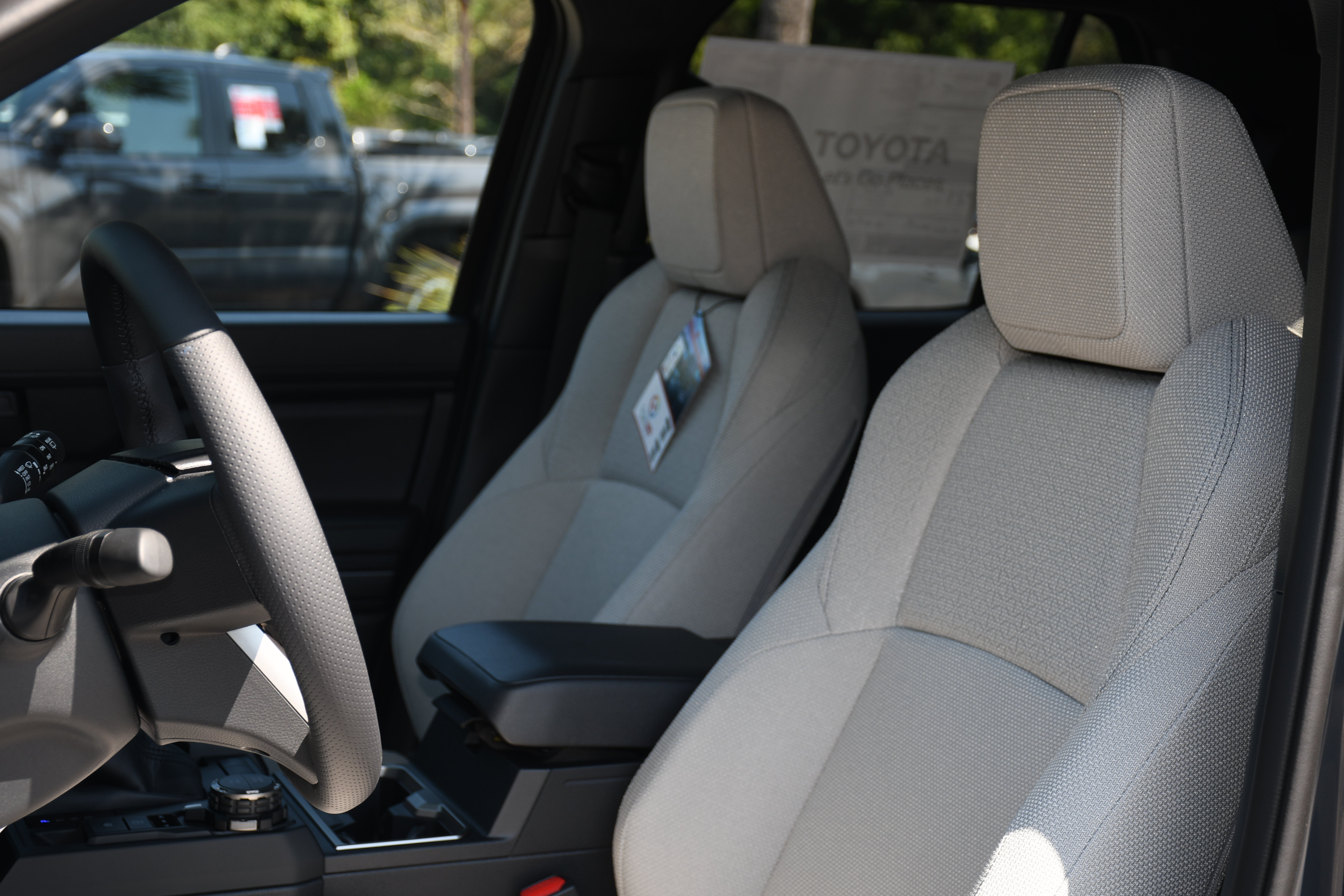 New 2026 Toyota 4Runner SR5 AWD/4WD image 7
