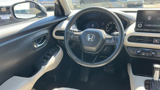 Used 2023 Honda HR-V LX image 22