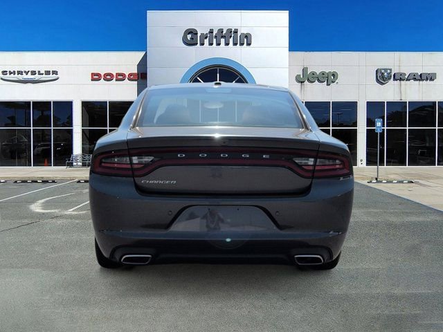 Used 2022 Dodge Charger SXT image 8